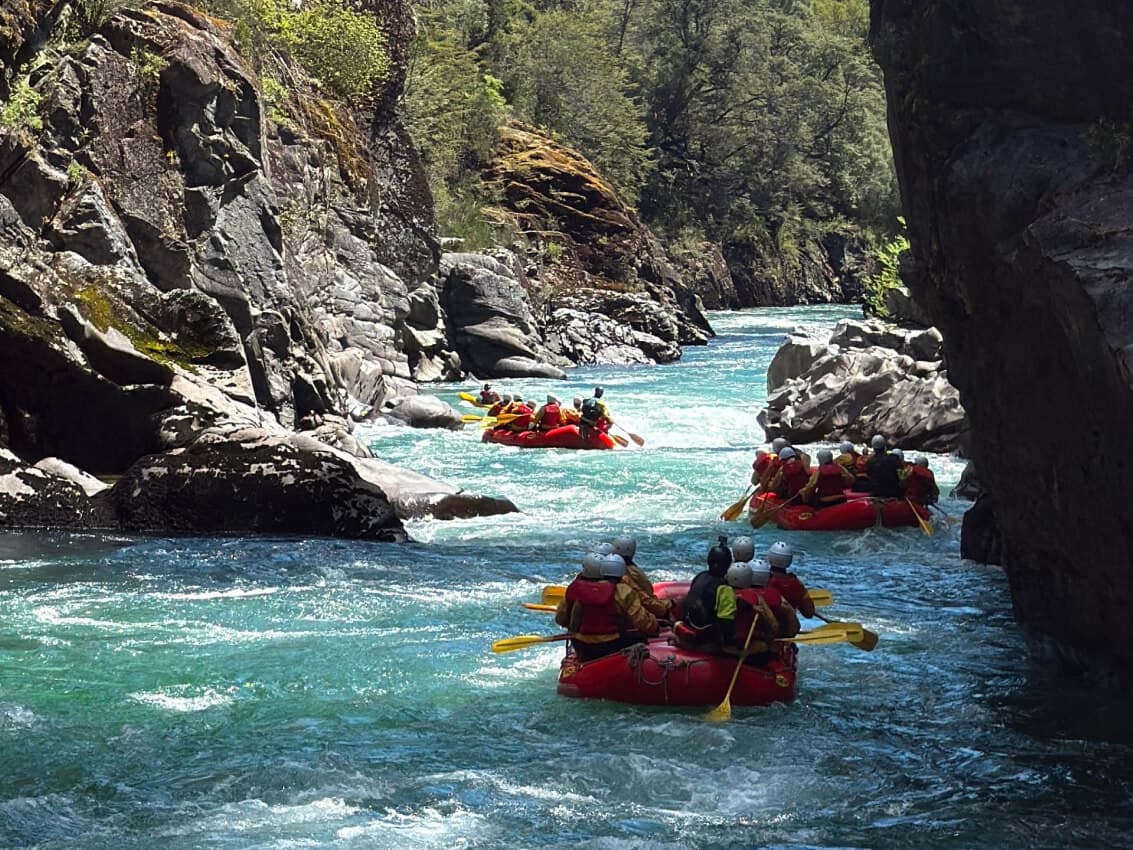 Rafting al límite con Chile